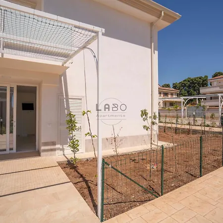 Apartment Residenza Gabbaturco Mare E Aeroporto Senza Auto *